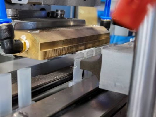 PET 10ml, das Ultraschallrohr-Eichmeister-versiegelnde Selbstzutat 2.6KW füllt